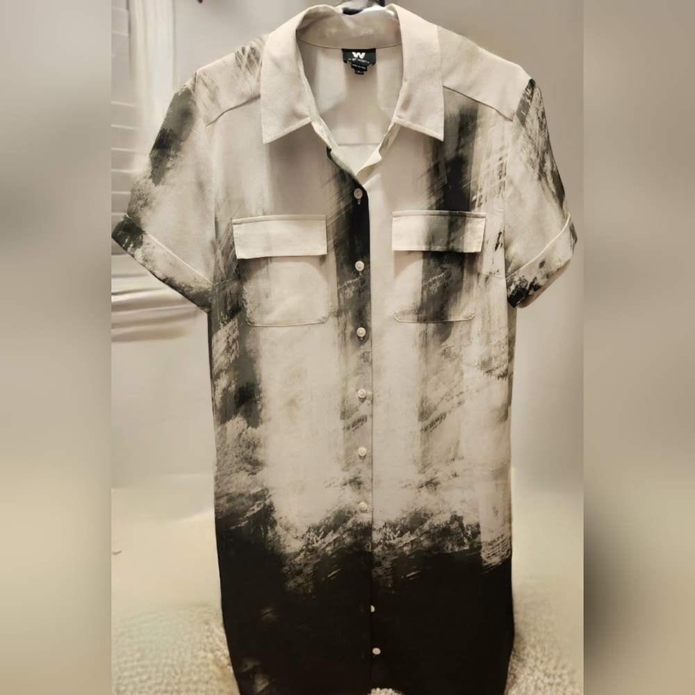 W by worth dress Retail in great condition for $328 selling for $65